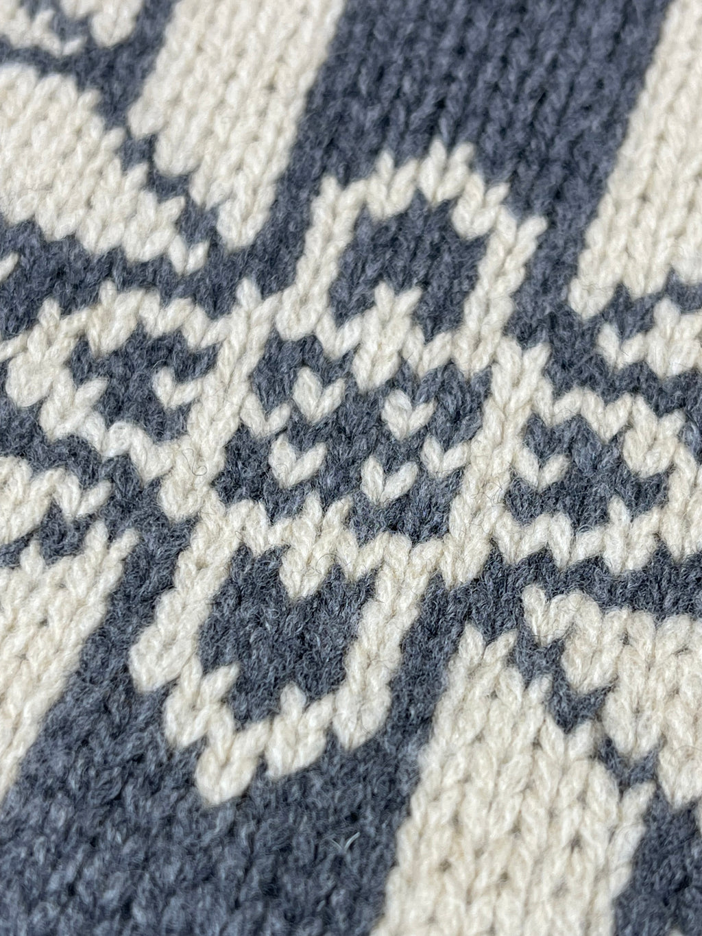 Polo by Ralph Lauren Snowflake Intarsia Wool Sweater (2022)