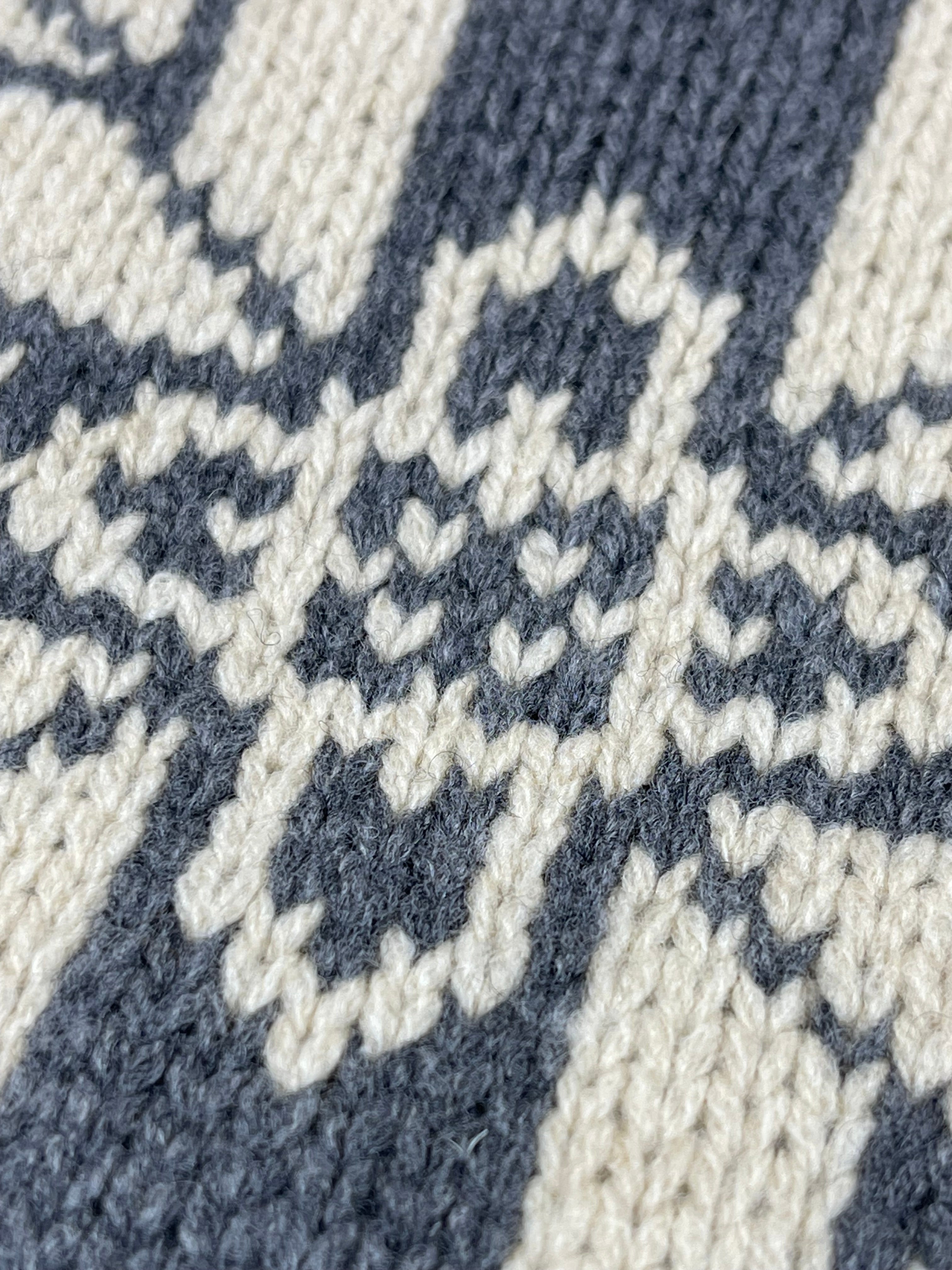 Polo by Ralph Lauren Snowflake Intarsia Wool Sweater (2022)