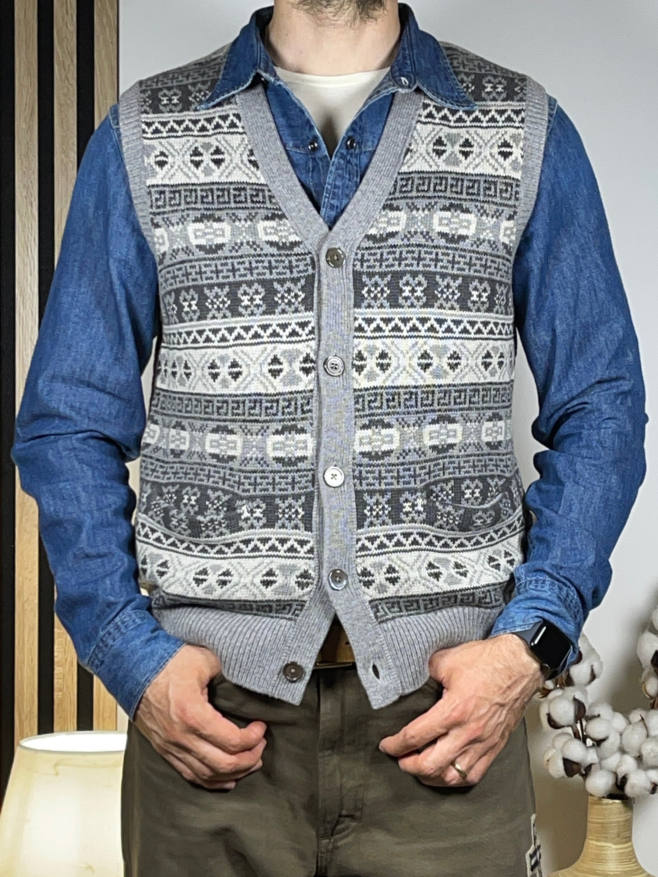 Polo by Ralph Lauren Buttoned Fair Isle Sweater Vest (2024)