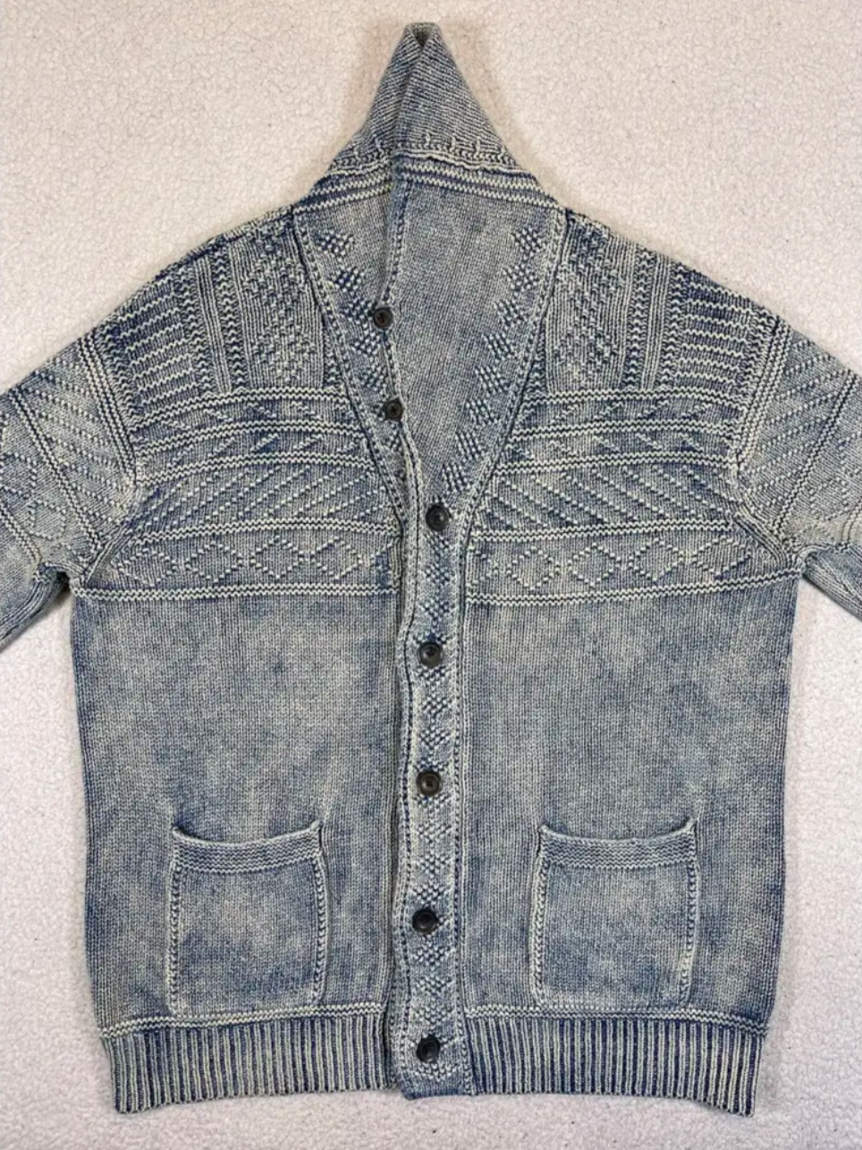 Strickjacke mit Schalkragen und Textur